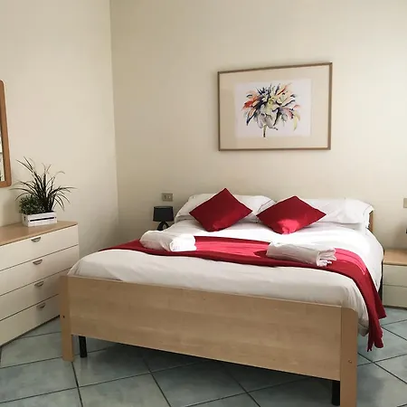 Marconi Aparthotel 3*