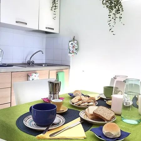 Marconi Aparthotel 3*