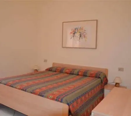 Marconi Aparthotel 3*